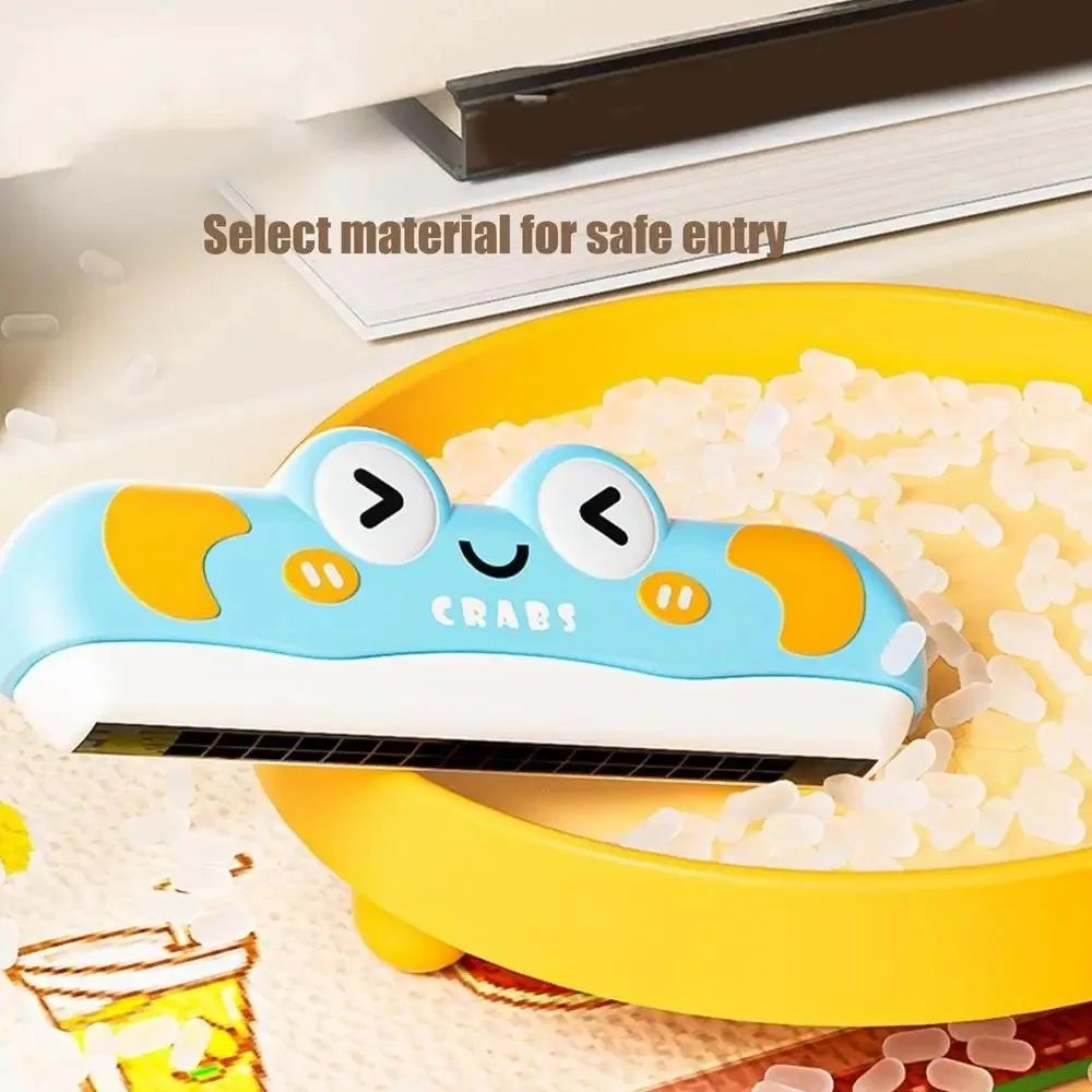 Toy Harmonica and Blow Horn Wh - Musical Instrument You Blow 评论和价格